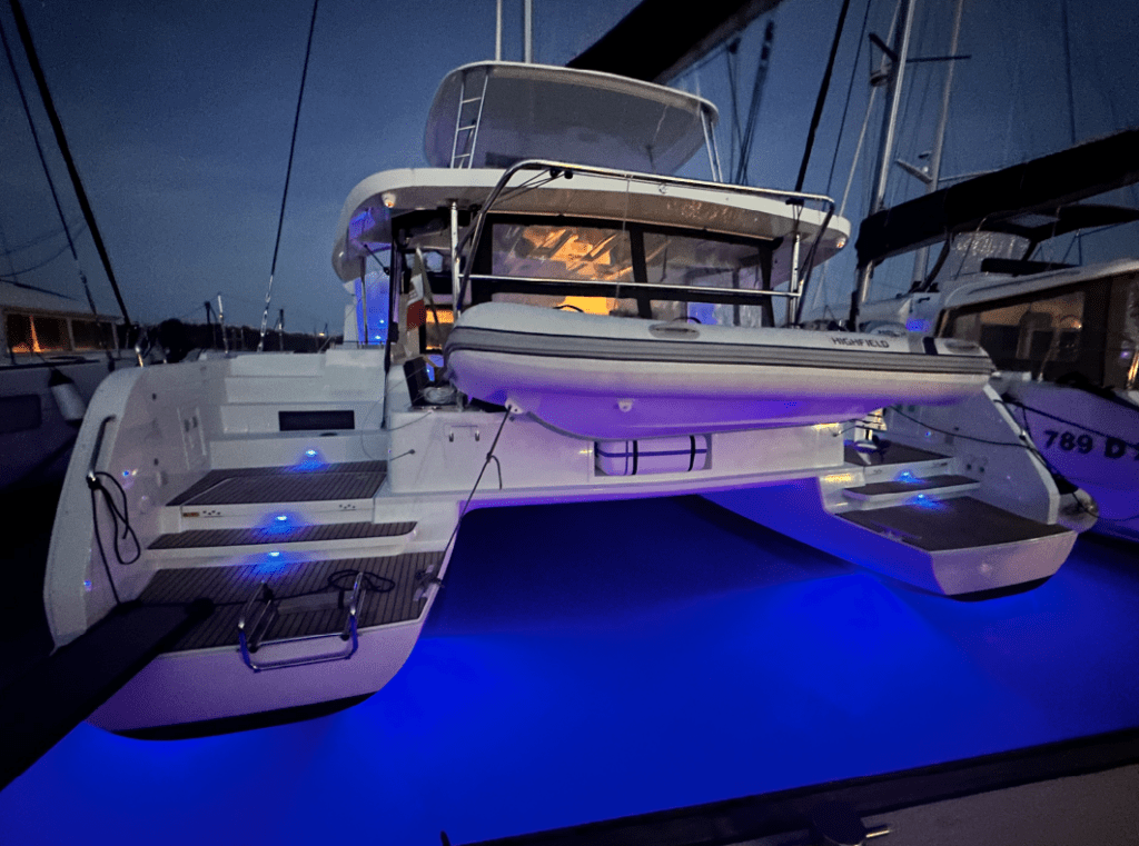 Proa, Catamaran, Lagoon 46, Gianson